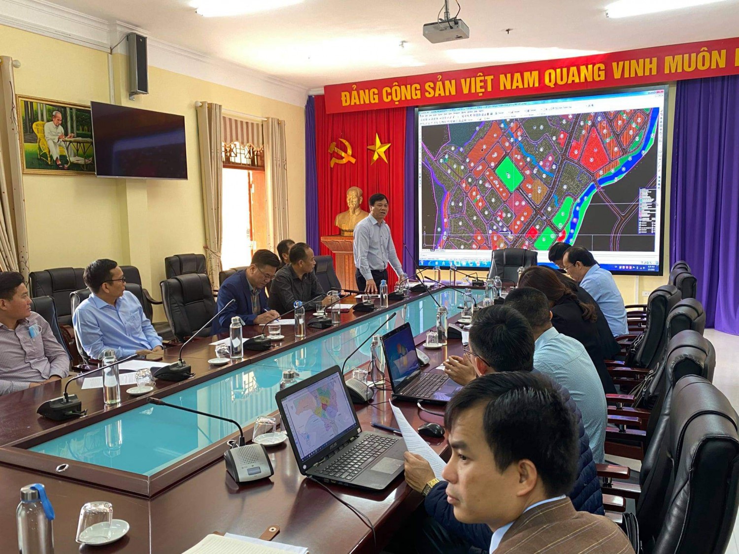 UBND huyện Tuần Giáo làm việc với Hiệp hội doanh nghiệp tỉnh