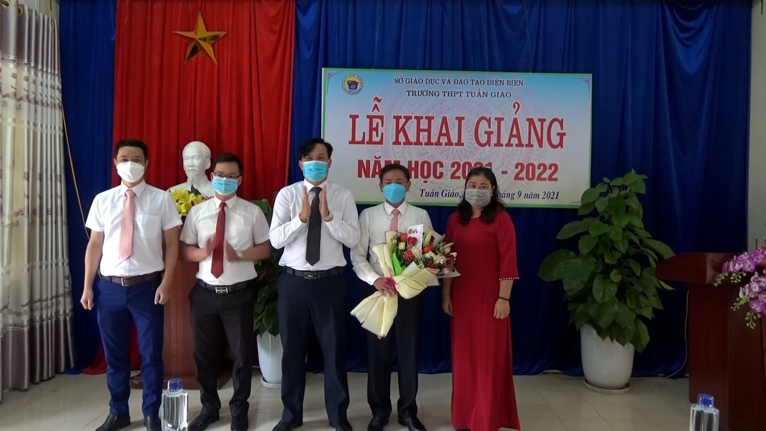 Tuần Giáo bước vào năm học mới 2021 - 2022