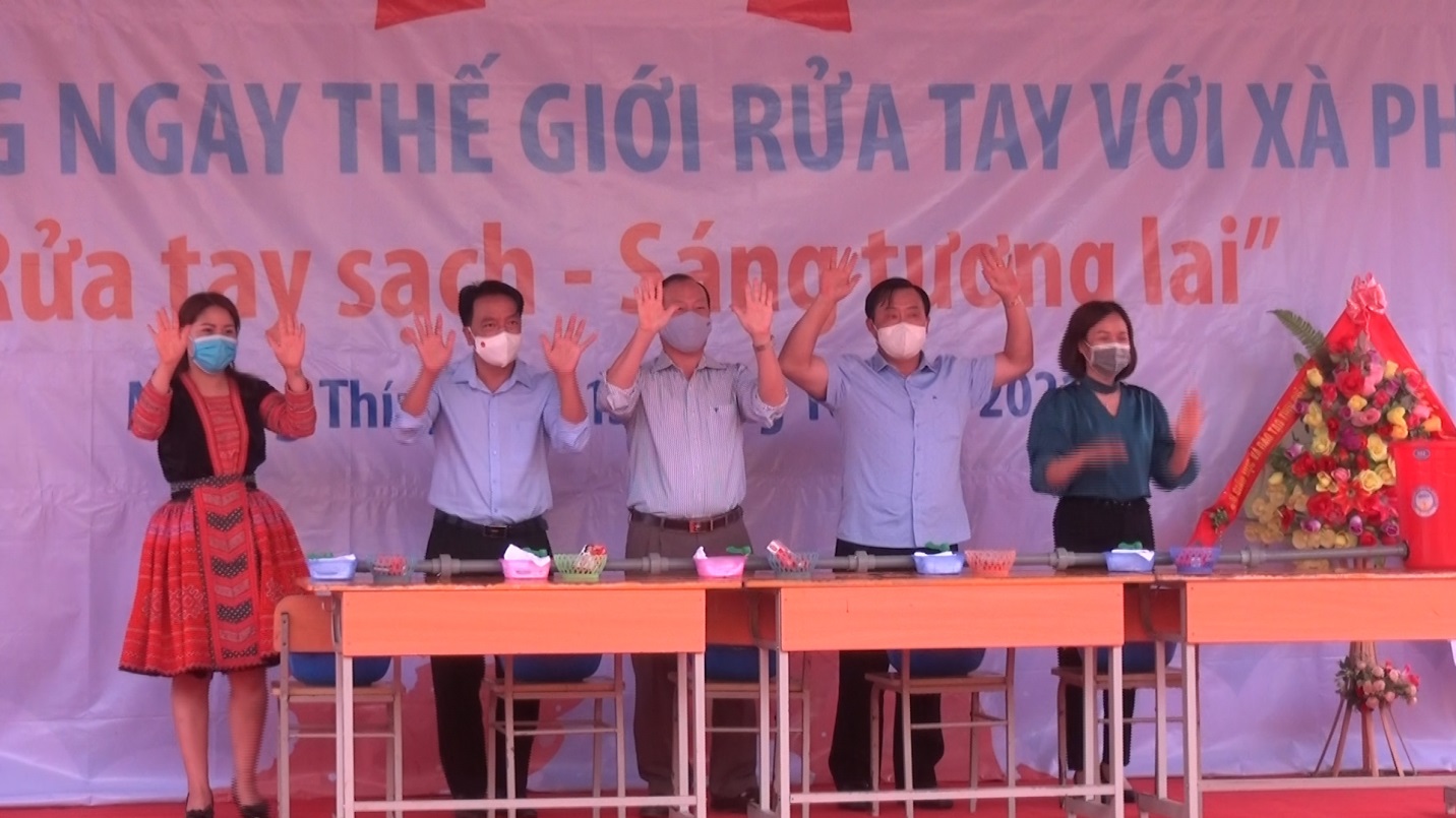 Tuần Giáo Hưởng ứng ngày Thế giới rửa tay với xà phòng năm 2021