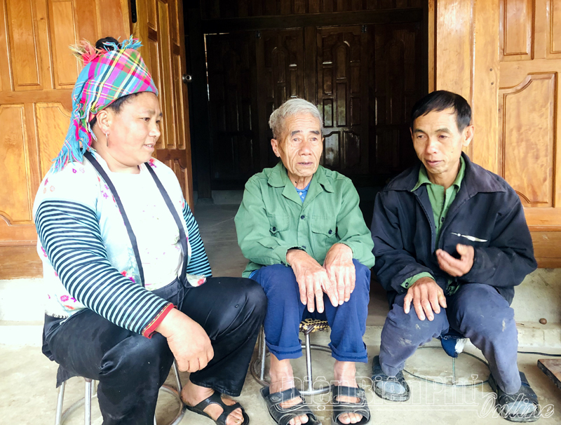 Bài ca trên đỉnh Pha Đin