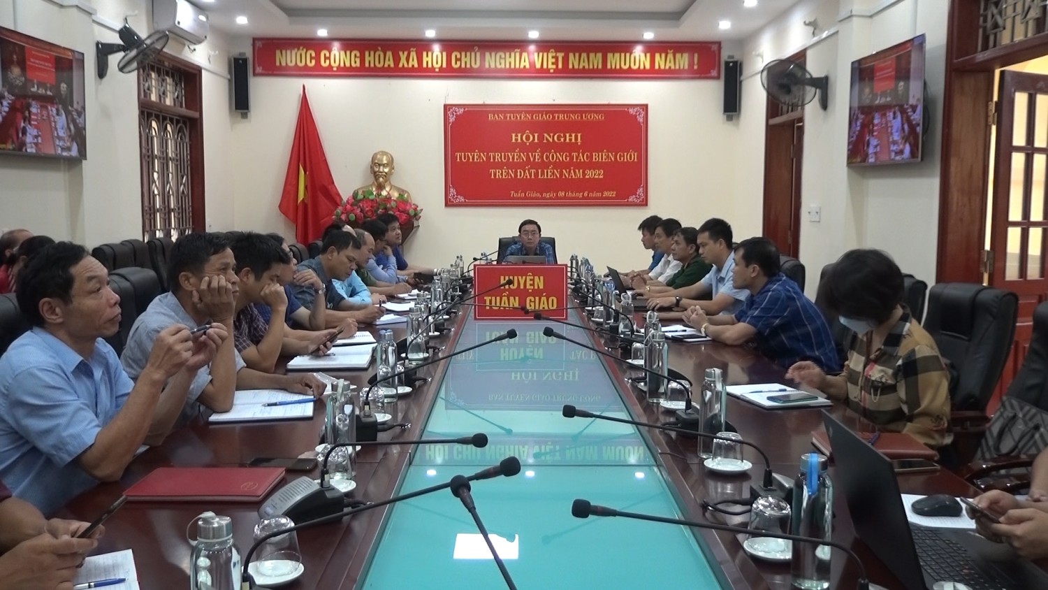 Hội nghị trực tuyến tuyên truyền về công tác biên giới trên đất liền năm 2022