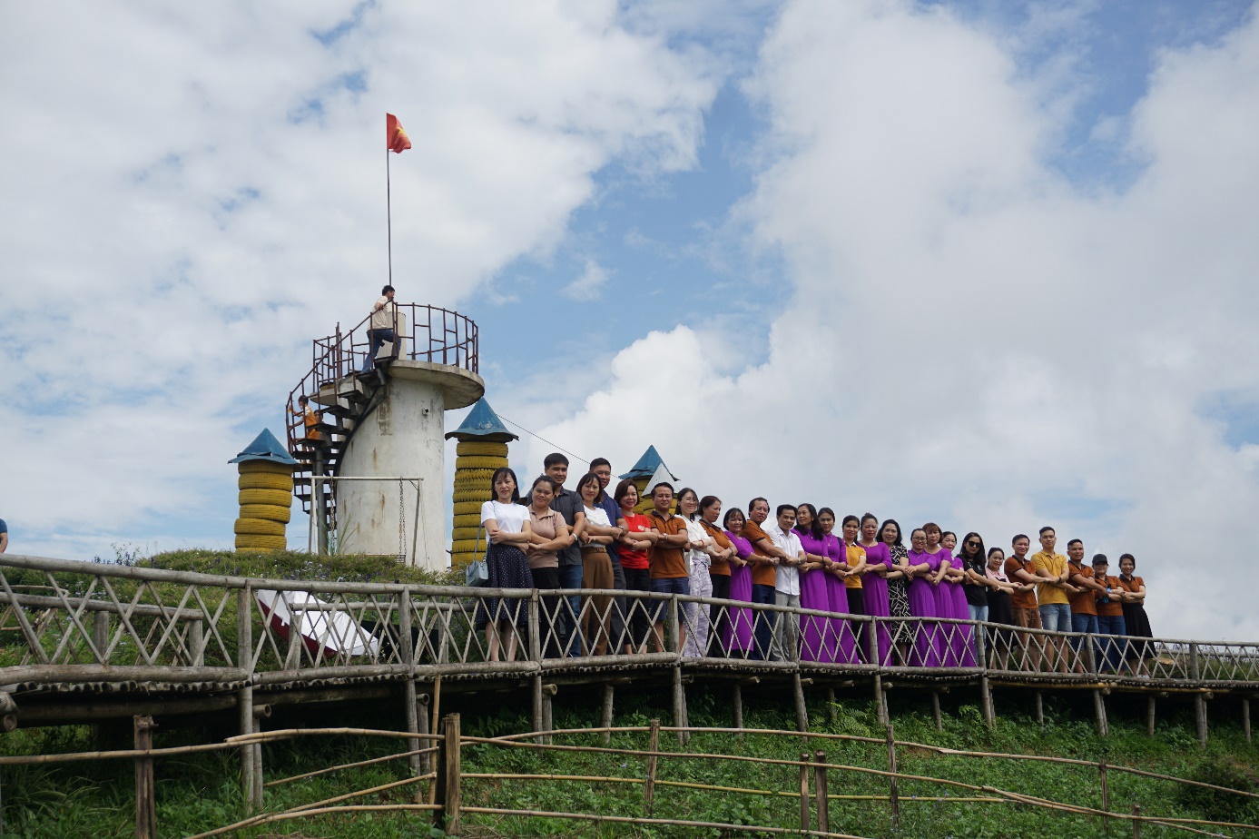 Văn phòng HĐND & UBND huyện: Mường Chà - Tuần Giáo giao lưu học hỏi kinh nghiệm