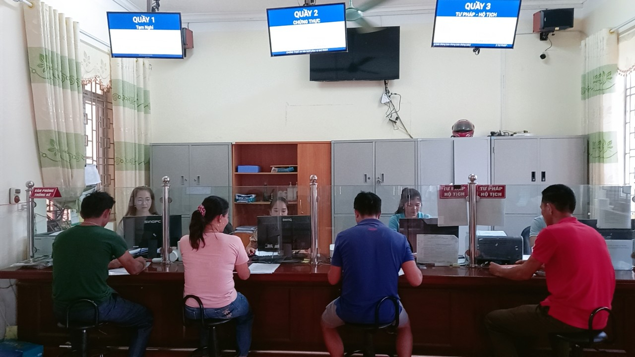 HUYỆN TUẦN GIÁO ĐẨY MẠNH CẢI CÁCH HÀNH CHÍNH HƯỚNG TỚI XÂY DỤNG CHÍNH PHỦ ĐIỆN TỬ