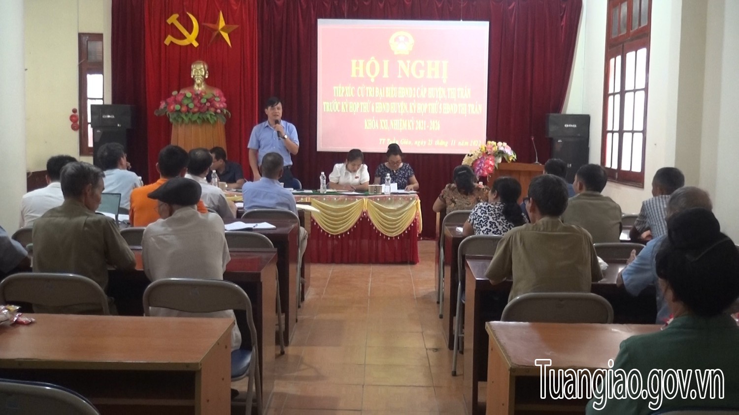 Hội nghị tiếp xúc cử tri đại biểu HĐND 2 cấp tại thị trấn Tuần Giáo