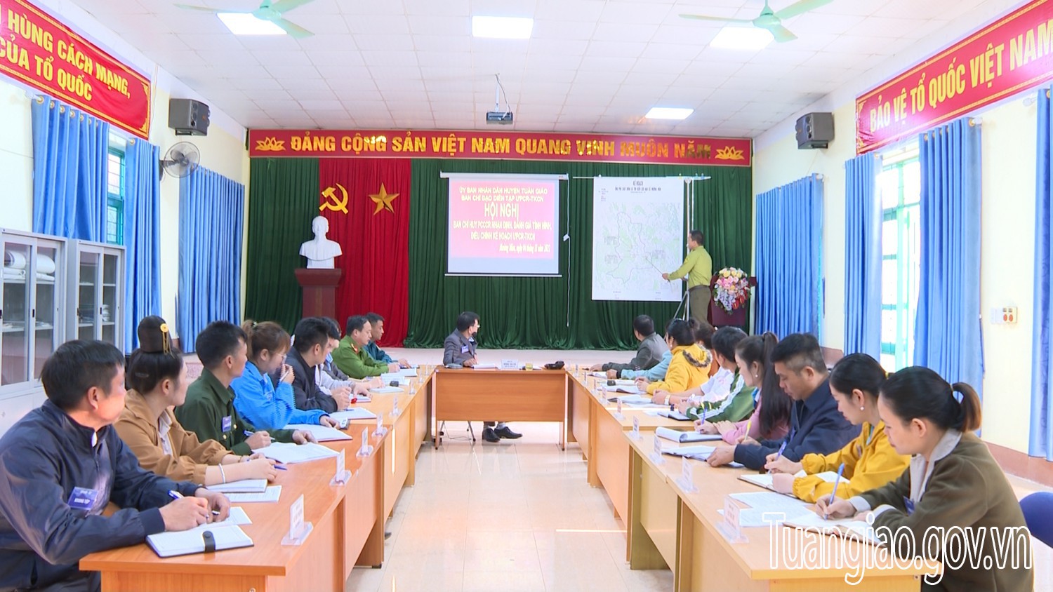 Diễn tập ứng phó cháy rừng và tìm kiếm cứu nạn tại xã Mường Mùn