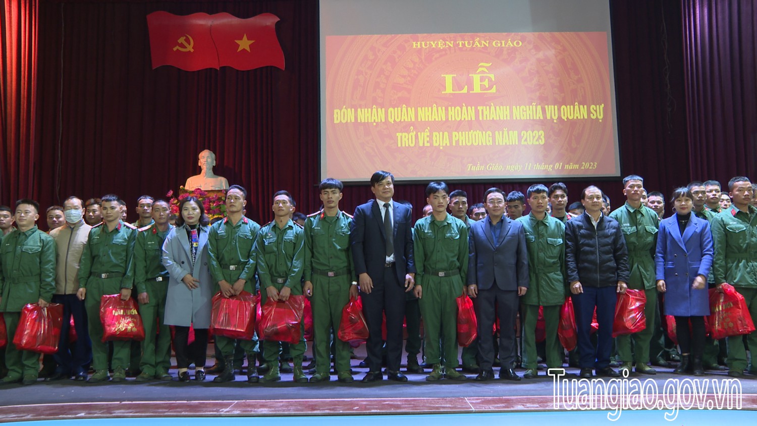 Lễ đón nhận 118 quân nhân hoàn thành Nghĩa vụ quân sự năm 2023