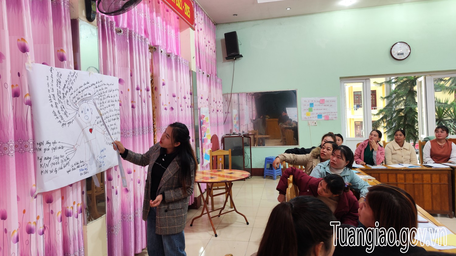 Chương trình vùng Tuần Giáo tổ chức tập huấn giám sát, đo lường tình trạng dinh dưỡng của trẻ