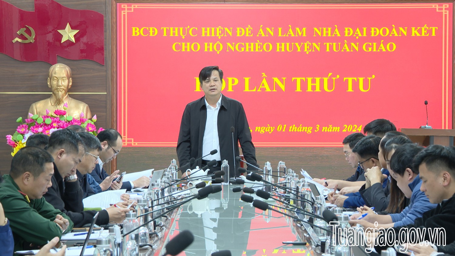 BCĐ thực hiện đề án làm nhà Đại đoàn kết cho hộ nghèo huyện Tuần Giáo họp lần thứ Tư