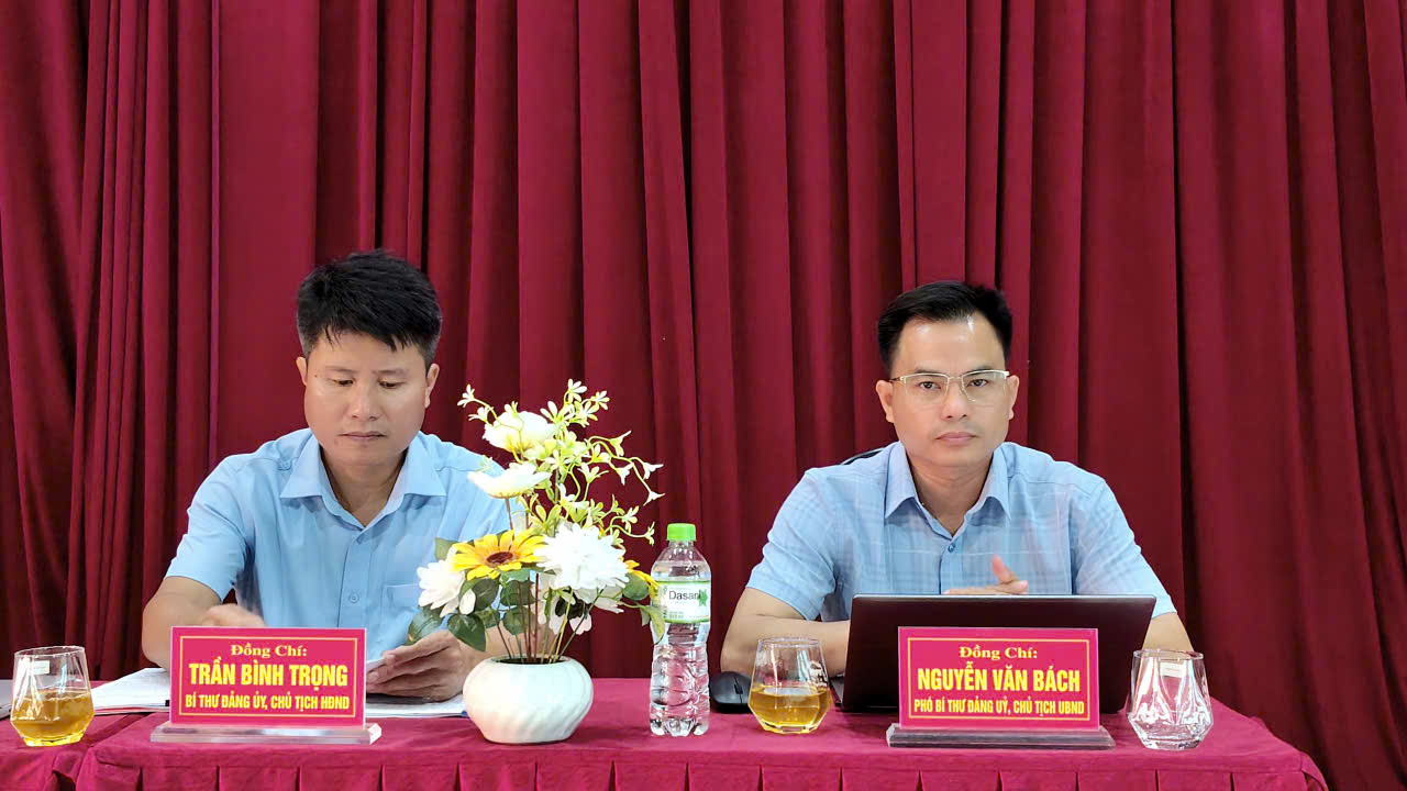 Pú Nhung quán triệt, triển khai các văn bản chỉ đạo của Trung ương, Tỉnh ủy và Nghị quyết Đại hội Đảng bộ xã, nhiệm kỳ 2025 - 2030