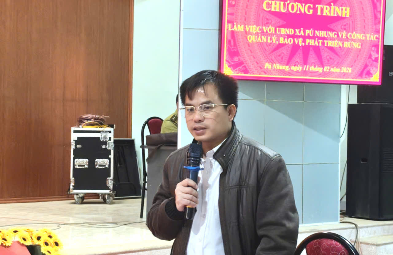 UBND xã Pú Nhung làm việc với Hạt Kiểm lâm Tuần...